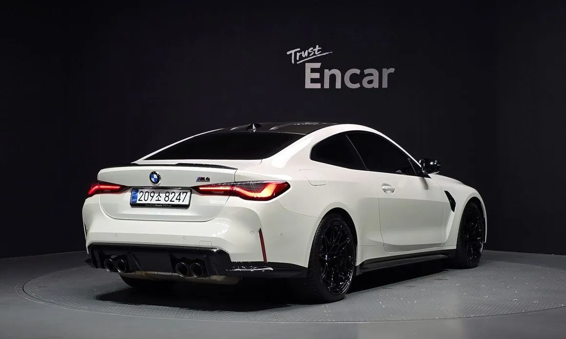 BMW M4 — фото 4