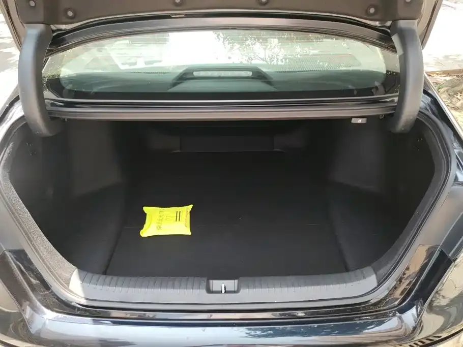Honda Accord — фото 2