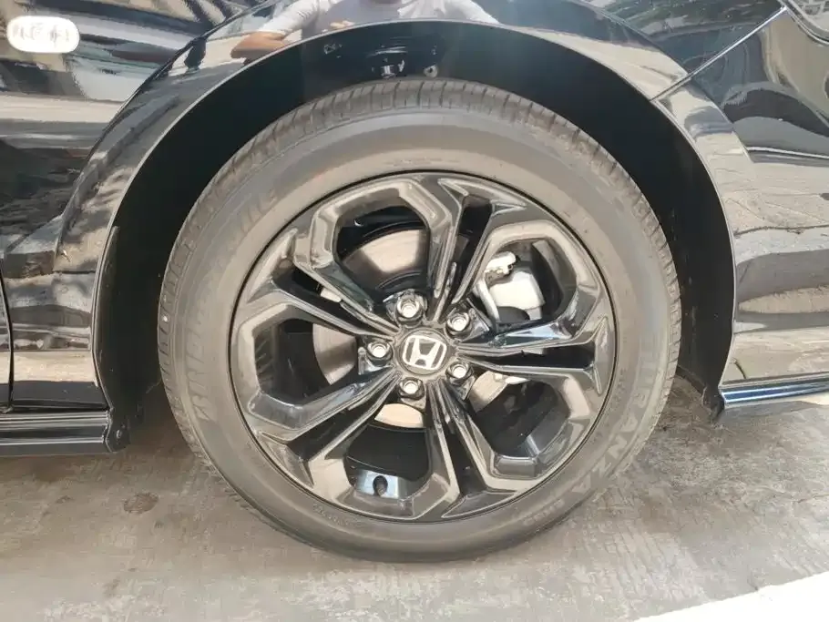 Honda Accord — фото 6