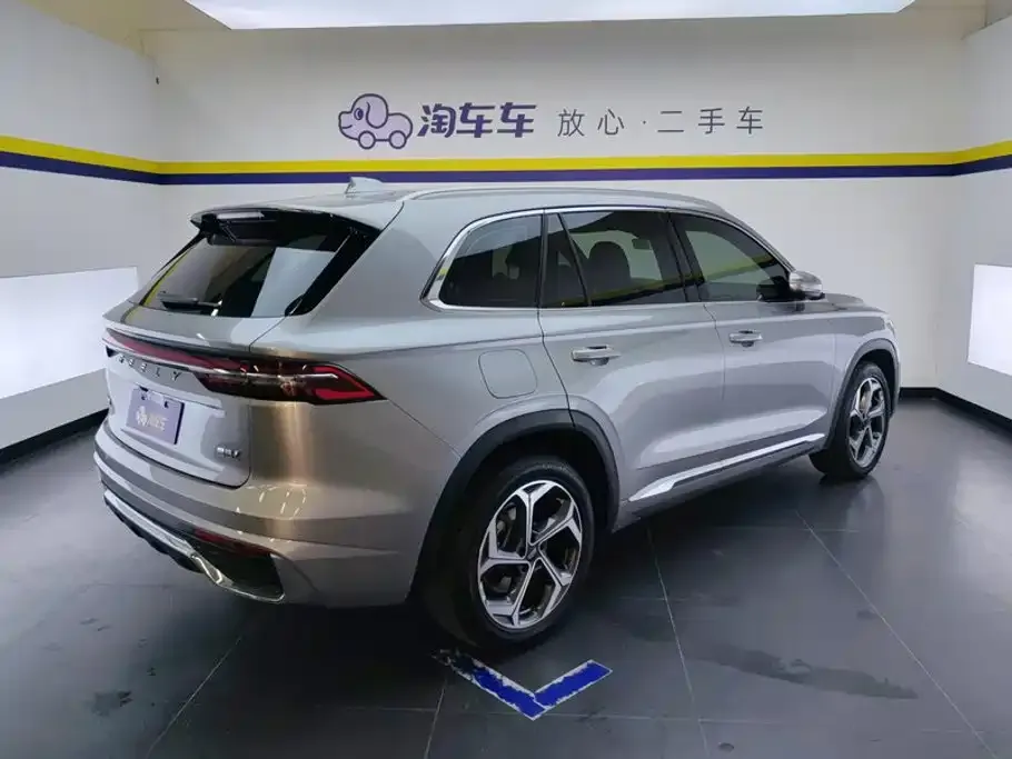Geely Xingyue L — фото 8
