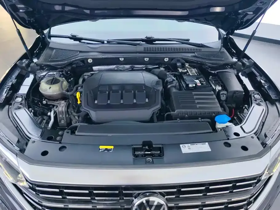 Volkswagen Passat — фото 8