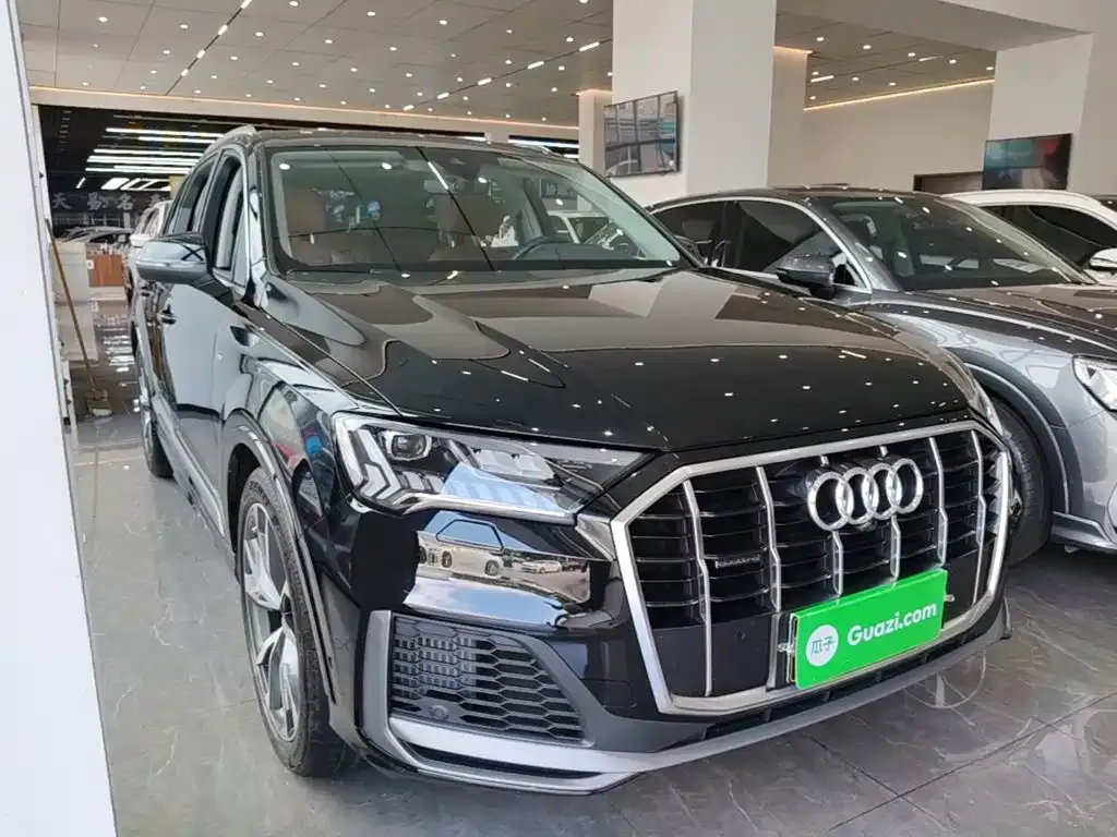 Audi Q7 — фото 4