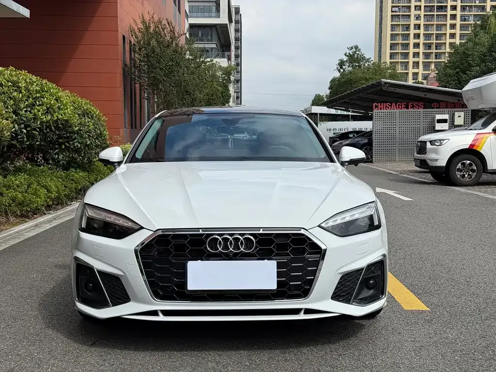 Audi A5 (Import) — фото 9
