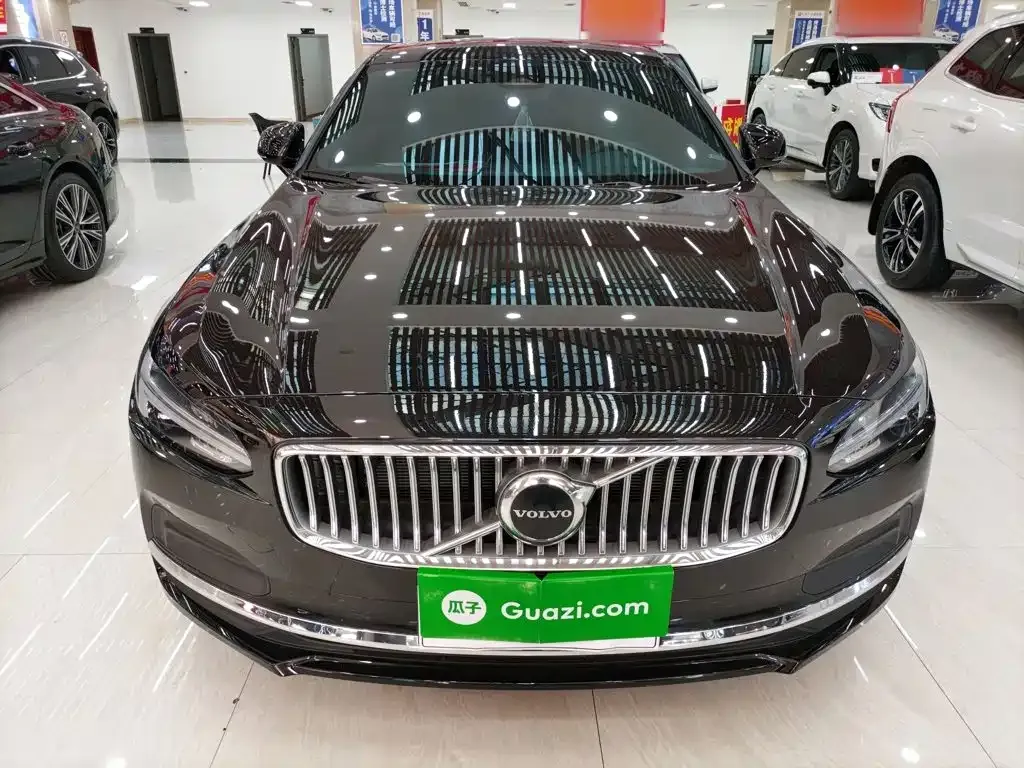 Volvo S90 — фото 7