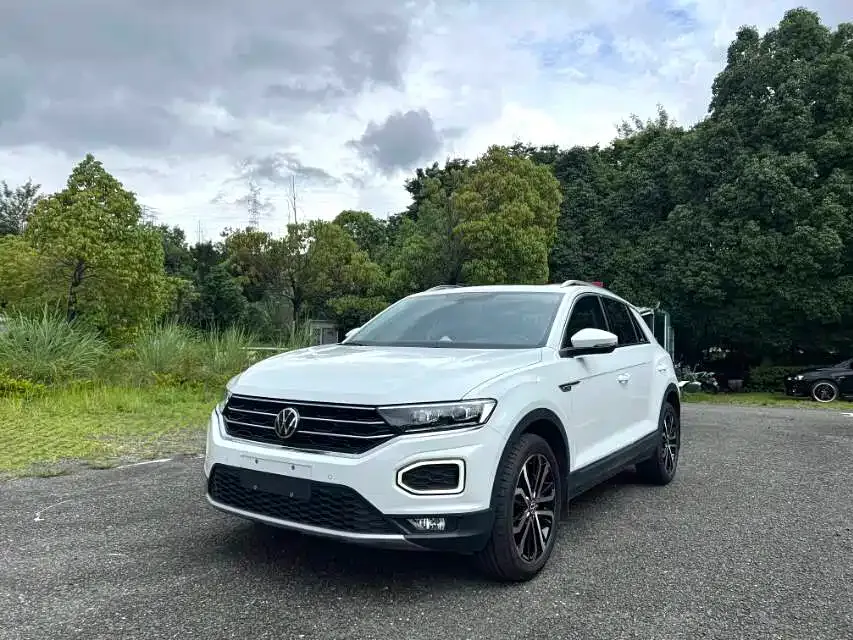 Volkswagen T-Roc — фото 5