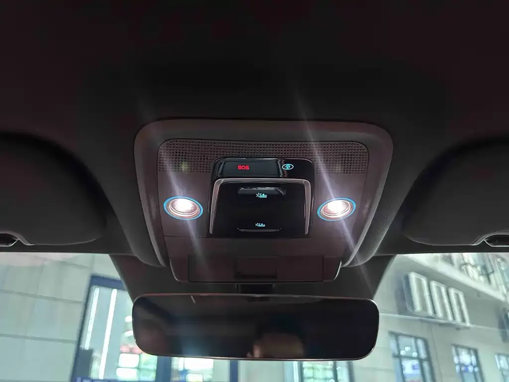 BYD Seal — фото 4