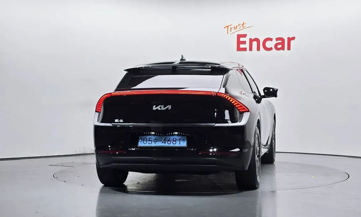 Kia EV6 — фото 5