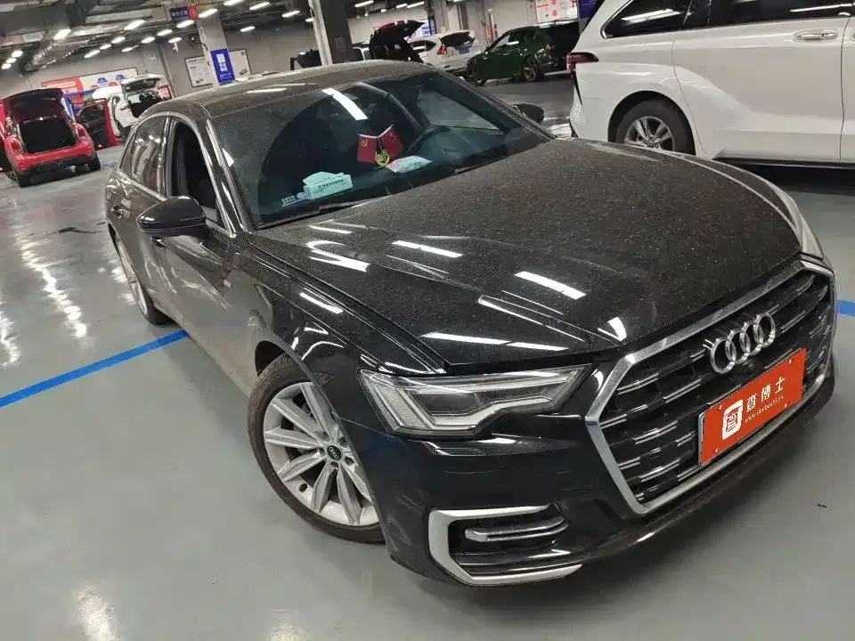 Audi A6L — фото 10