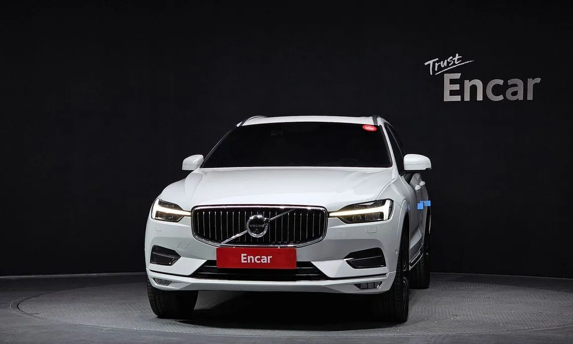 Volvo XC60 — фото 6