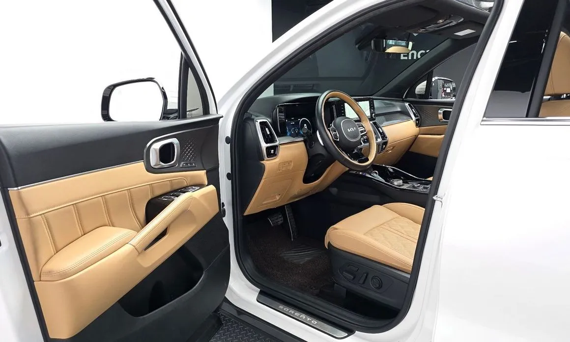 Kia Sorento — фото 9
