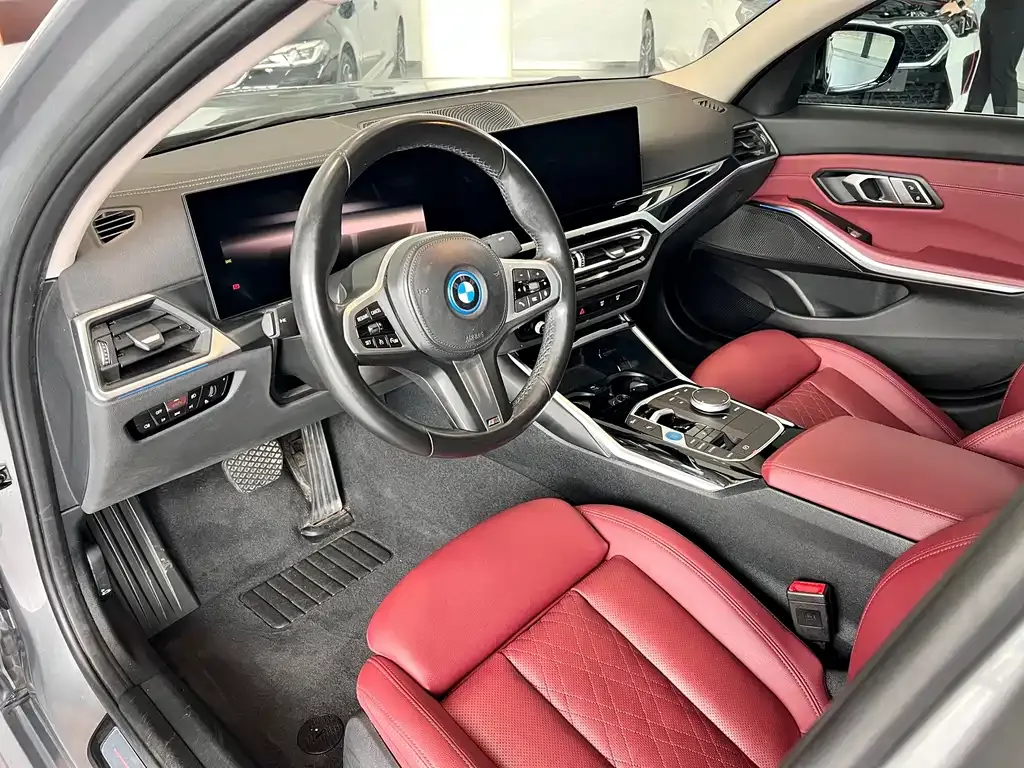 BMW i3 — фото 8