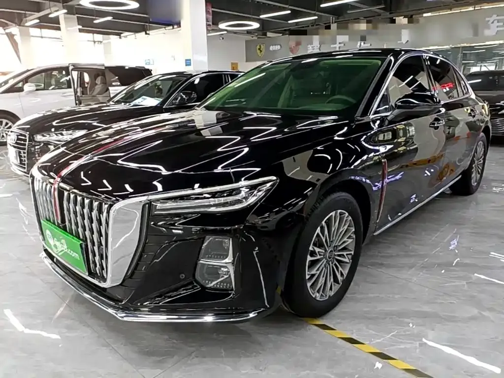 Hongqi H5 — фото 1