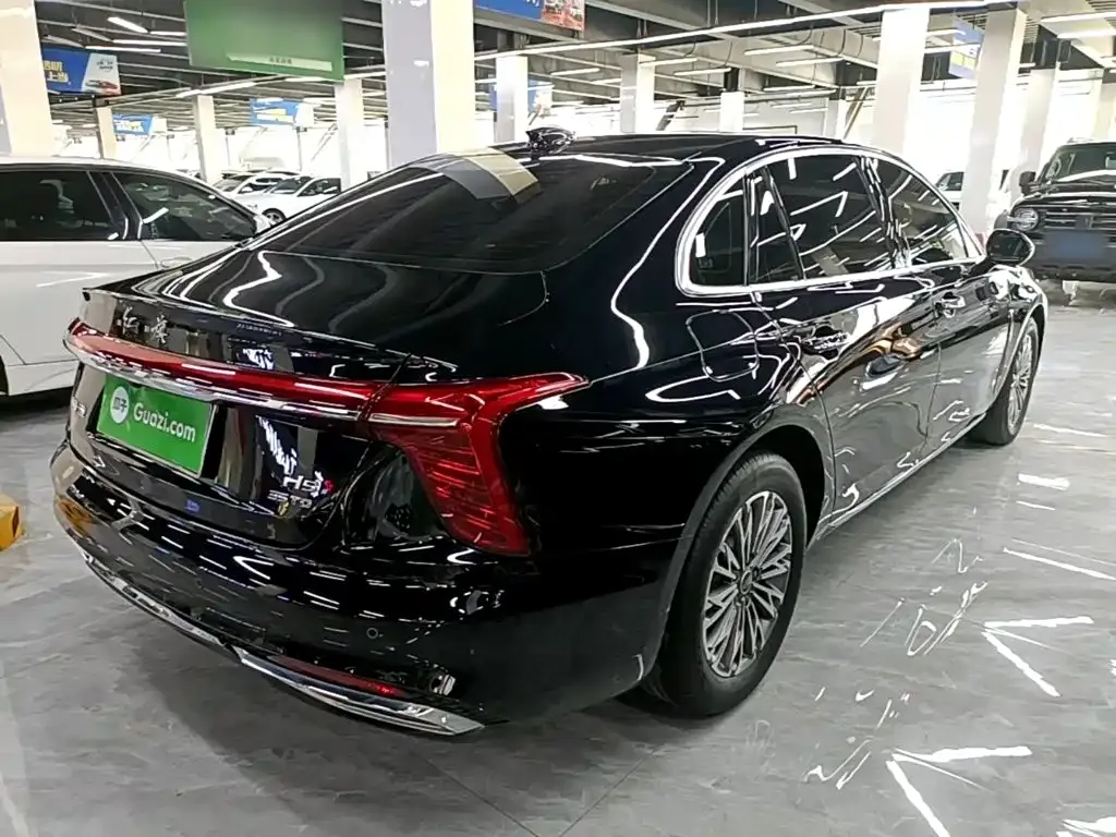 Hongqi H5 — фото 8