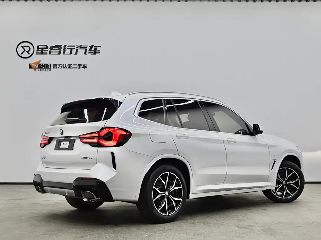 BMW X3 — фото 8