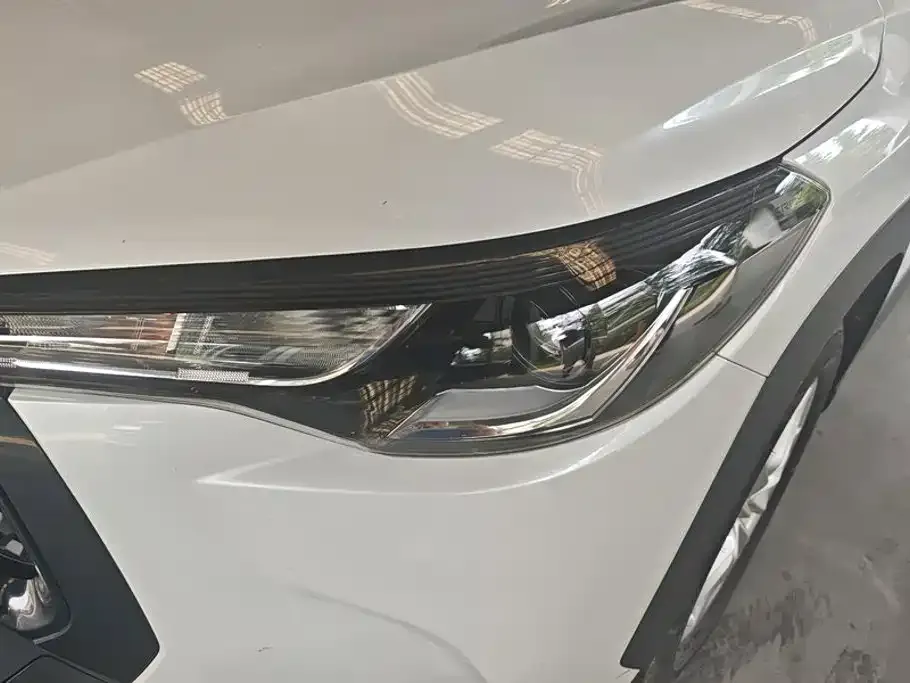 Toyota Corolla Cross — фото 2