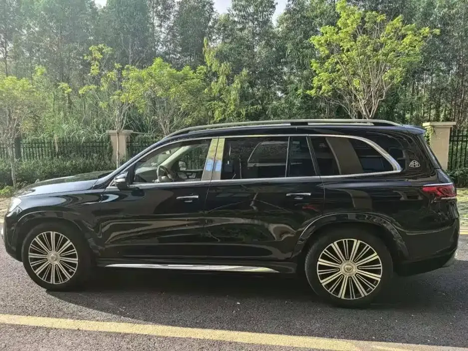 Mercedes-Benz GLS — фото 4