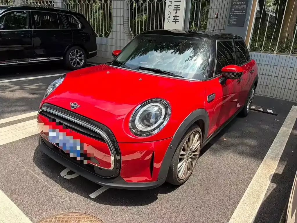MINI Cooper (3-door) — фото 1