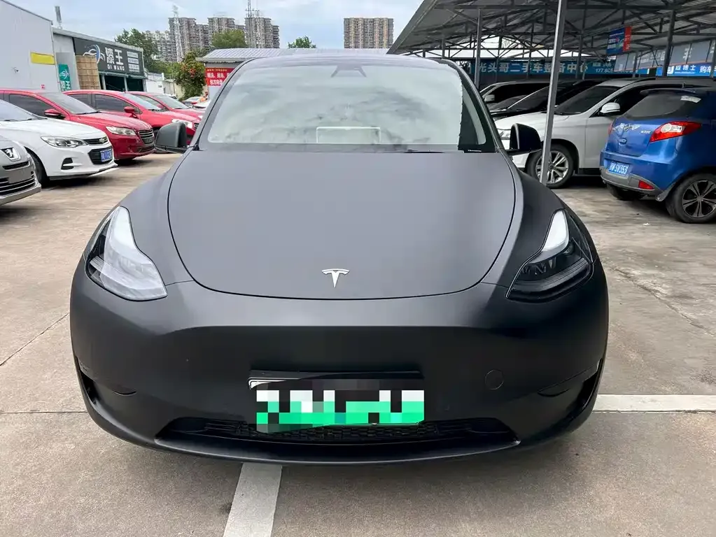 Tesla Model Y — фото 5