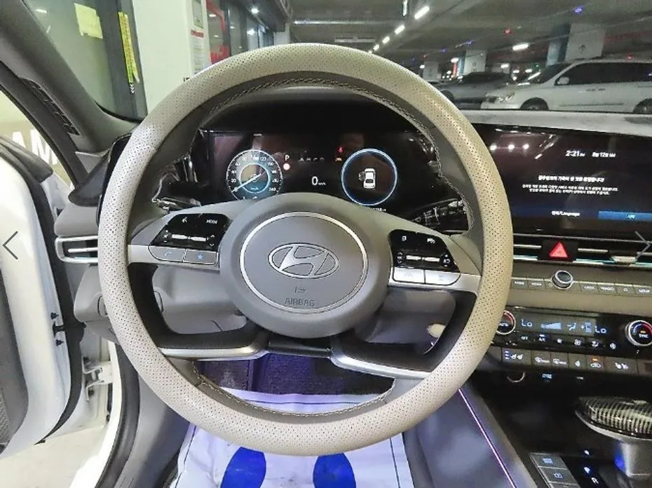 Hyundai AVANTE — фото 10