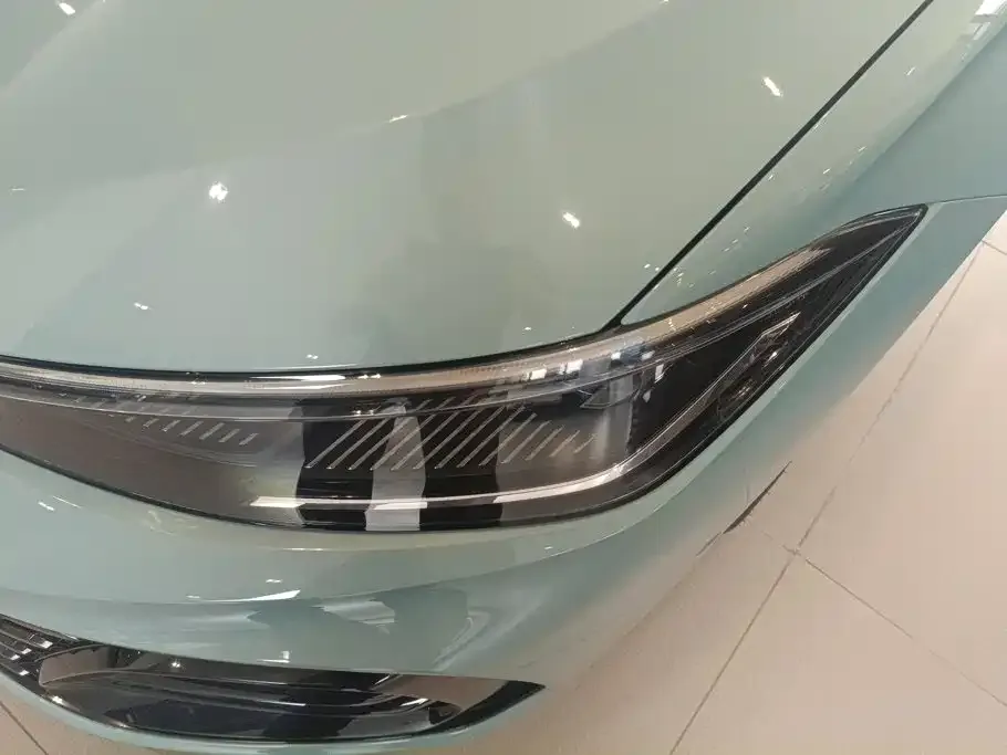 Volkswagen Passat — фото 3