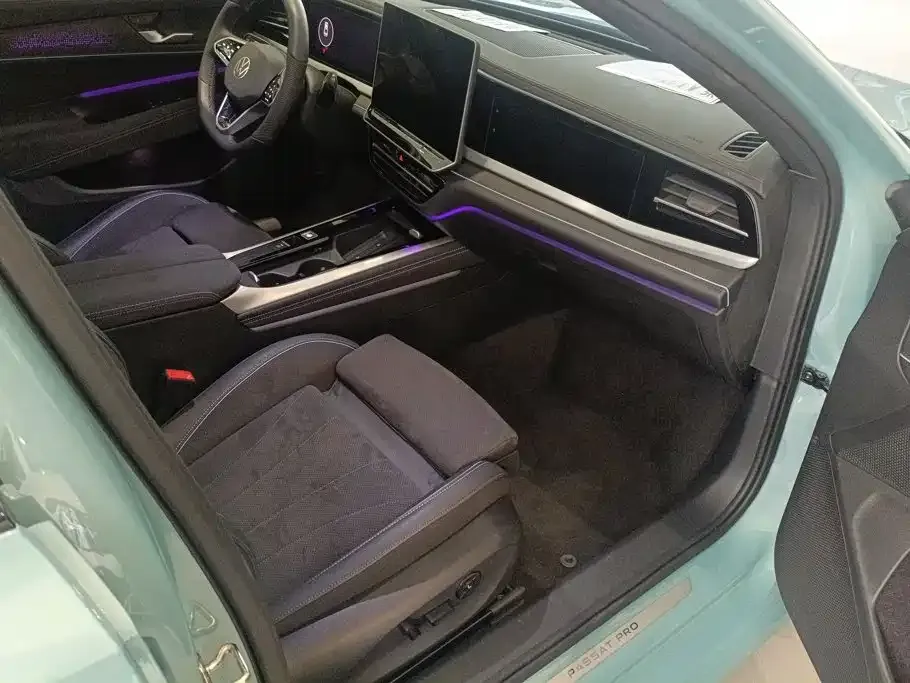 Volkswagen Passat — фото 8