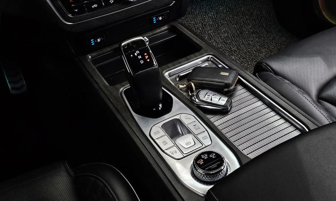 KG Mobility (Ssangyong) Rexton — фото 10