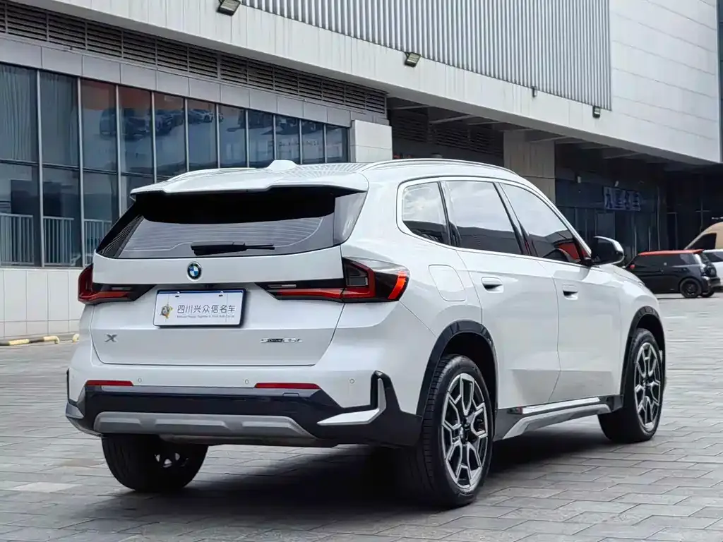 BMW X1 — фото 3