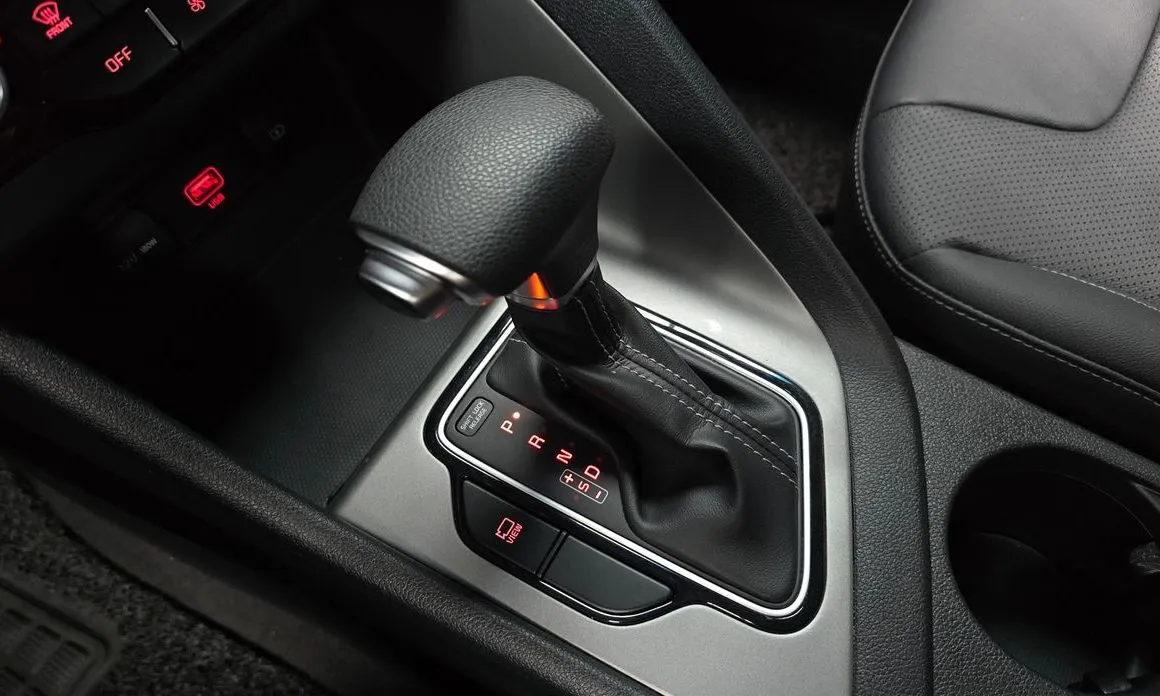 Kia Niro — фото 4
