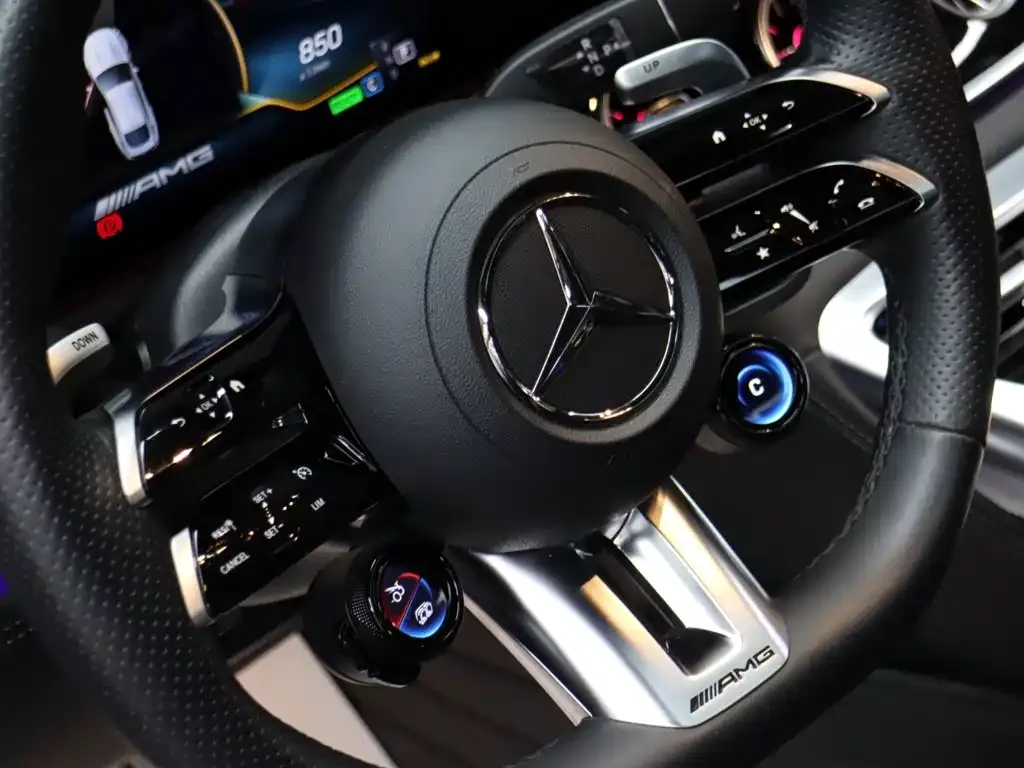 Mercedes-Benz AMG GT — фото 7