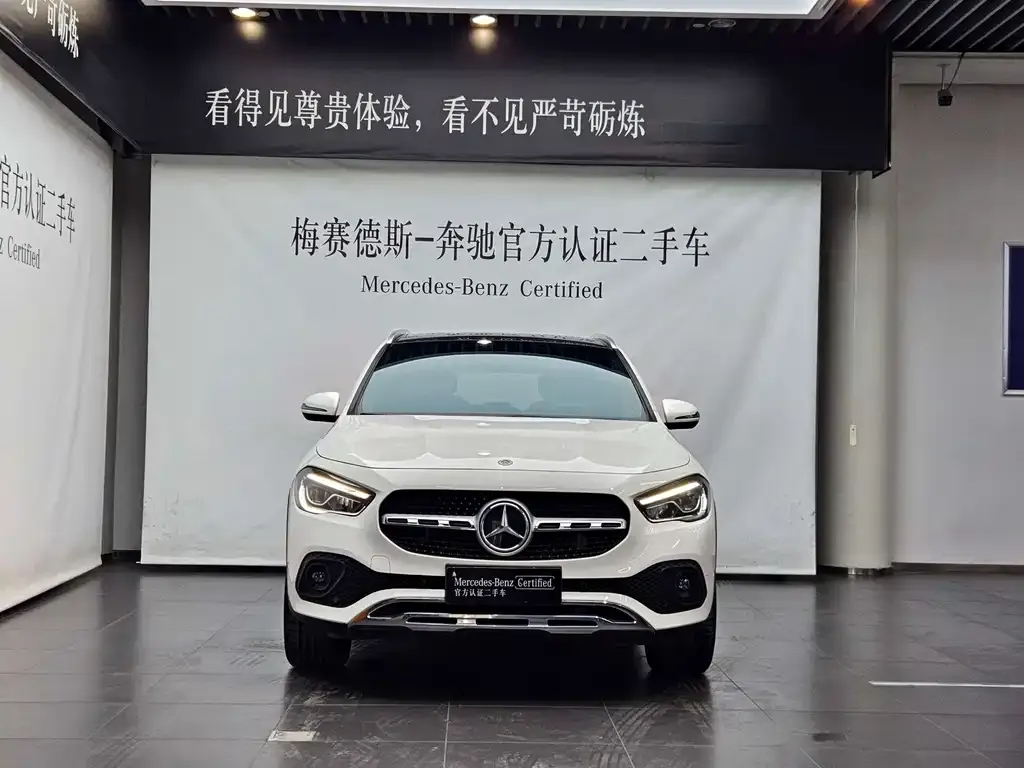 Mercedes-Benz GLA — фото 10