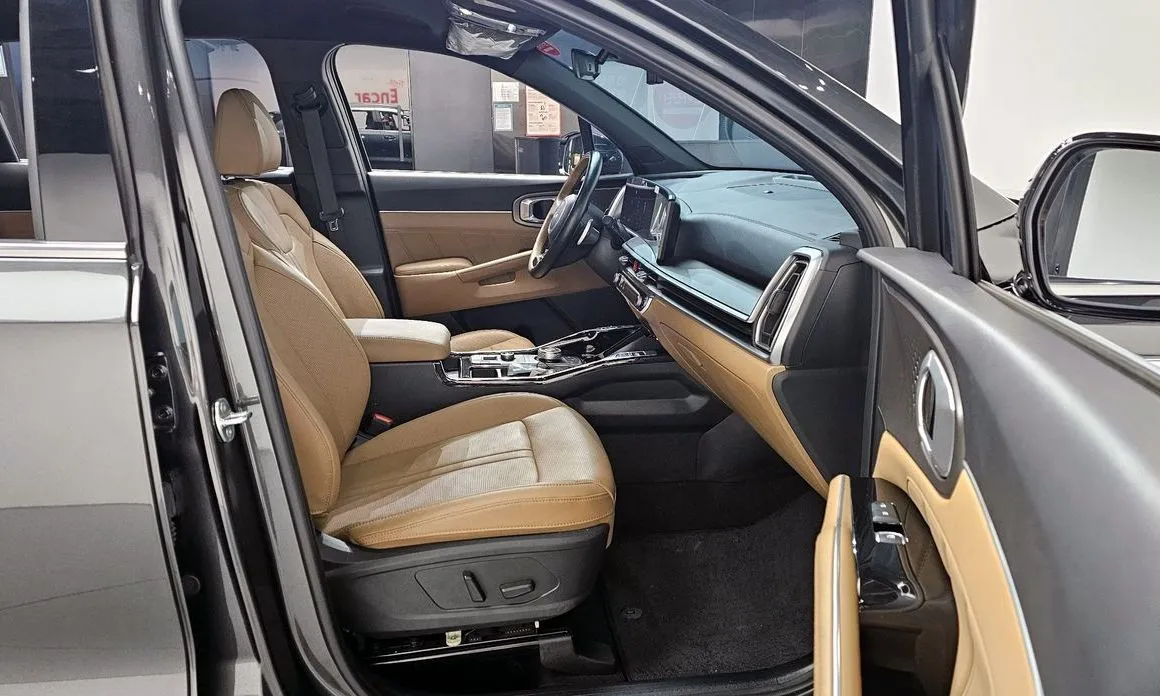 Kia Sorento — фото 5