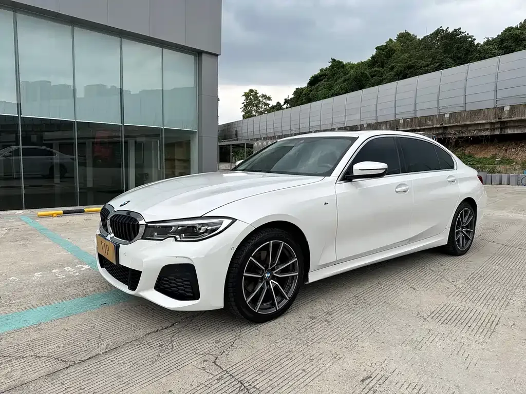 BMW 3 Series — фото 1