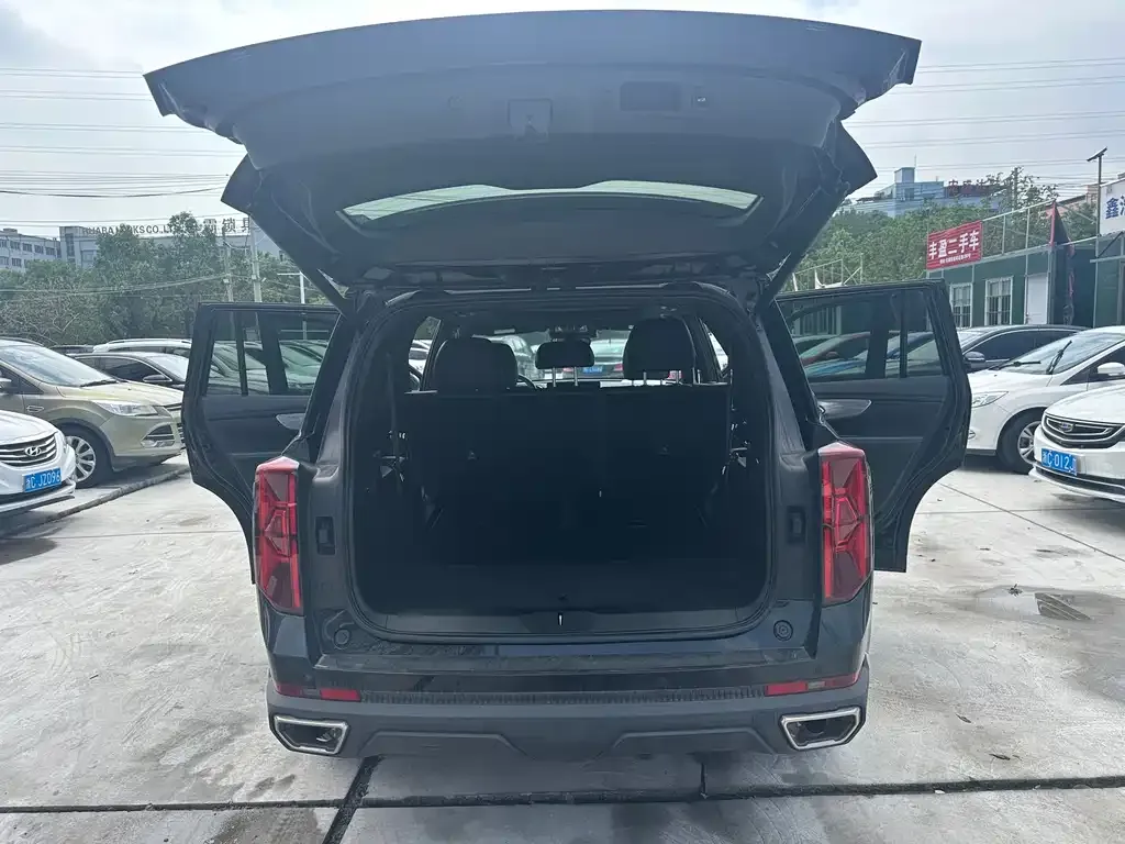 GAC Motor Trumpchi GS8 — фото 4
