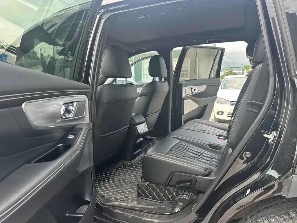 GAC Motor Trumpchi GS8 — фото 6
