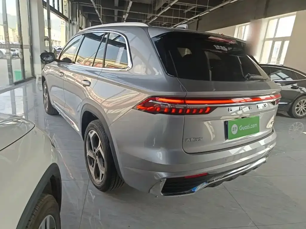 Geely Xingyue L — фото 6