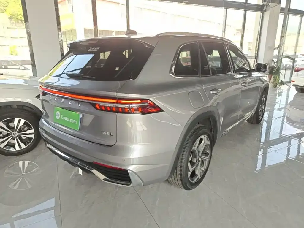 Geely Xingyue L — фото 10