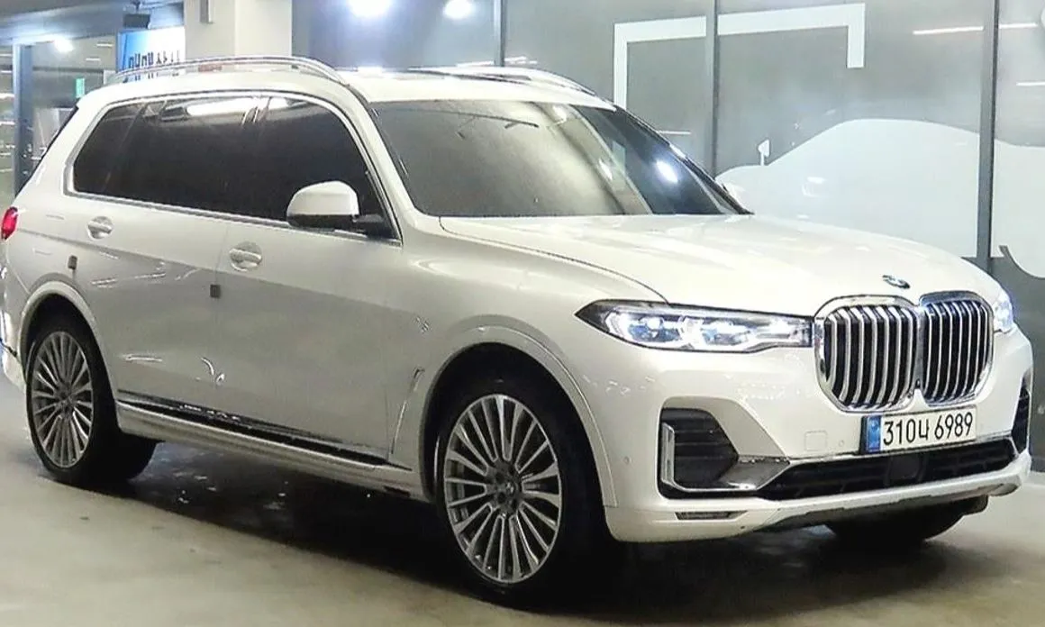 BMW X7 — фото 1