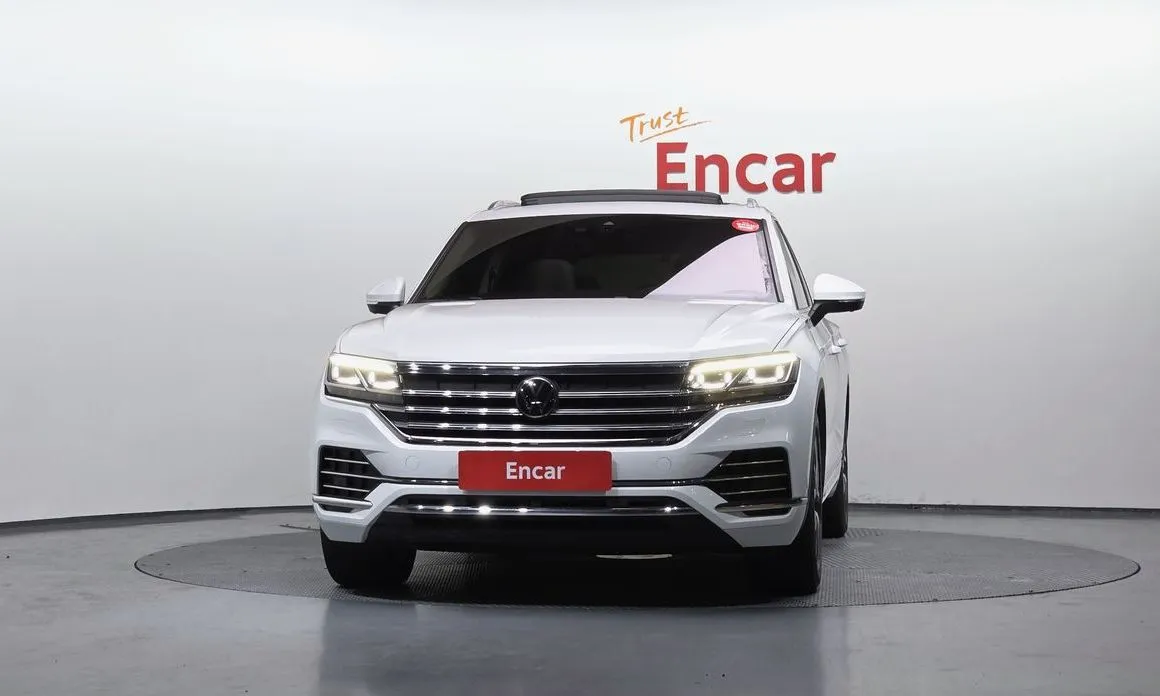 Volkswagen Touareg — фото 3
