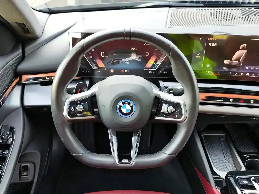 BMW i5 — фото 7