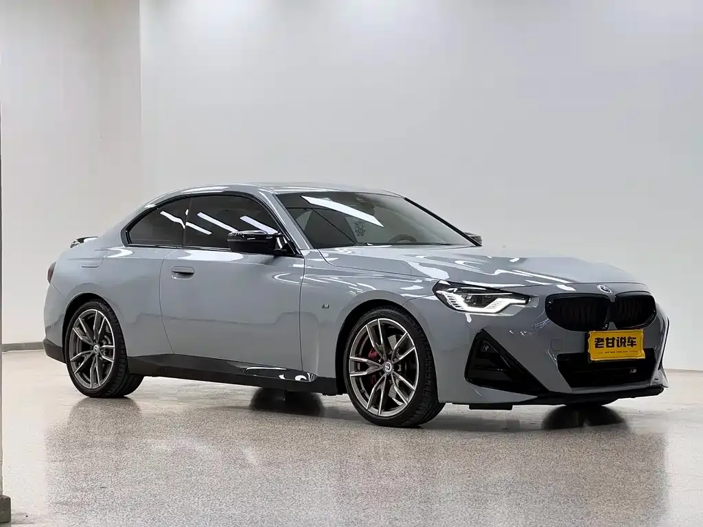 BMW M240i — фото 10