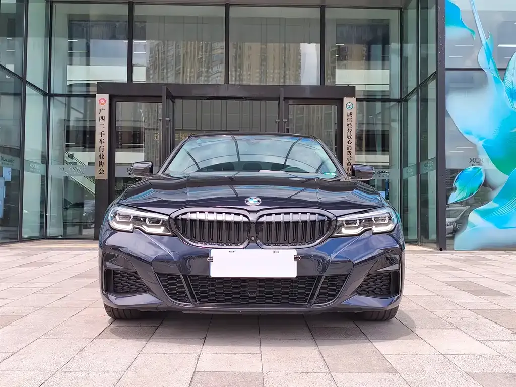 BMW 3 Series — фото 5