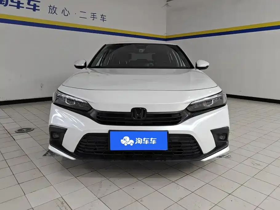 Honda Civic — фото 10