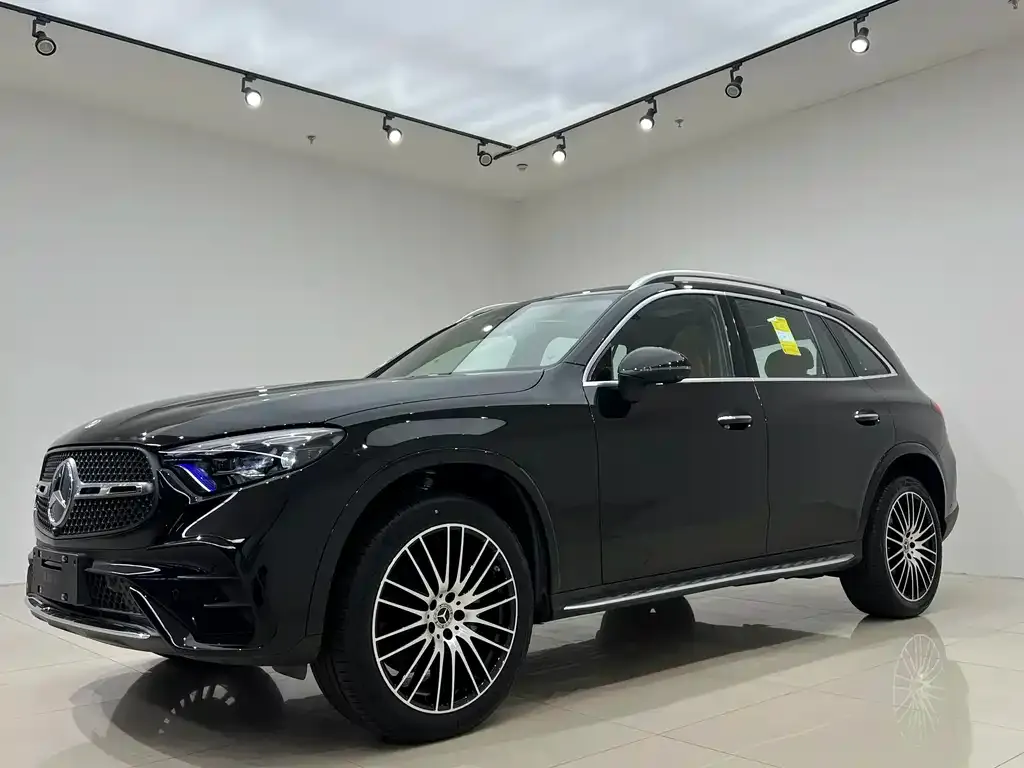 Mercedes-Benz GLC — фото 1