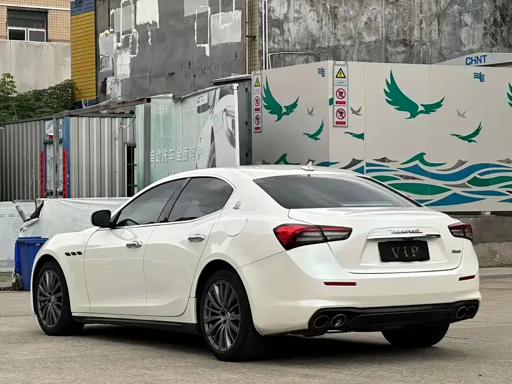 Maserati Ghibli — фото 8