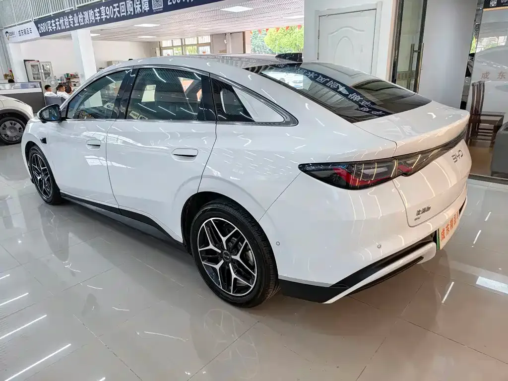 BYD Seal 06 — фото 8