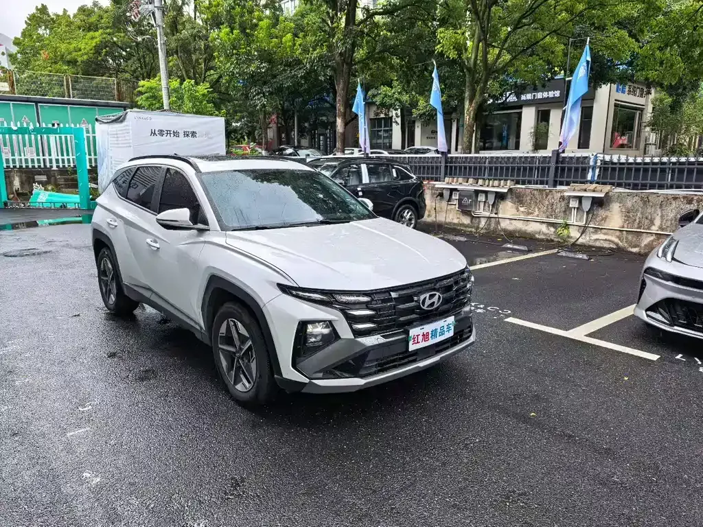 Hyundai Tucson — фото 9
