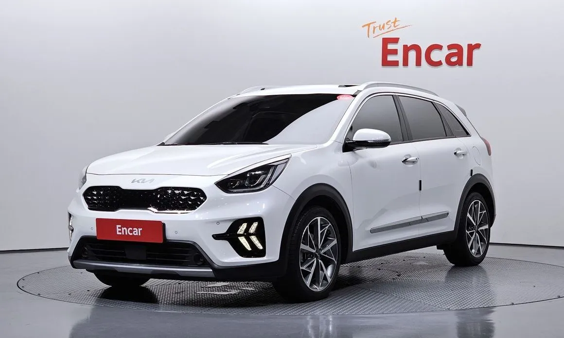 Kia Niro — фото 1