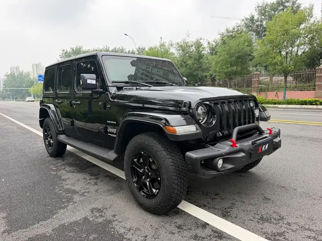 Jeep Wrangler — фото 6
