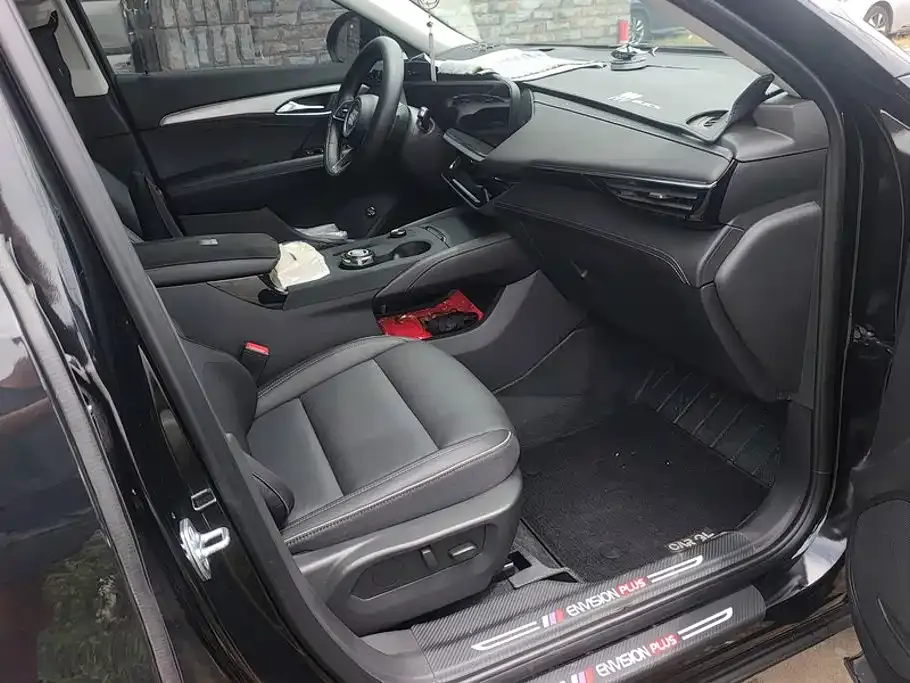 Buick Envision Plus — фото 10