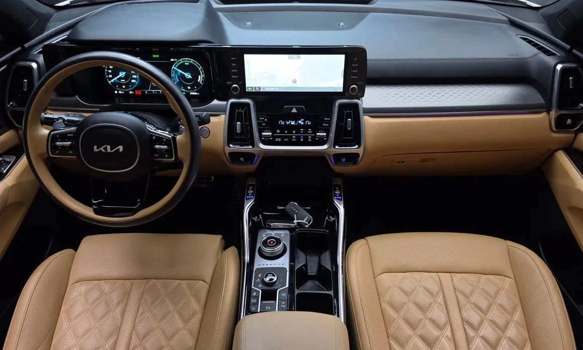 Kia Sorento — фото 10